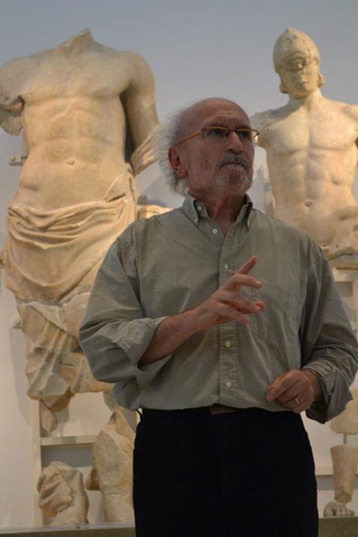 Ο καθηγητής Κλασικής Αρχαιολογίας στο Πανεπιστήμιο Αθηνών, κ. Πάνος Βαλαβάνης.