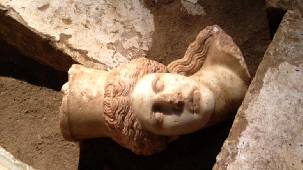 Αμφίπολη τάφος Καστά Μακεδονία Μέγας Αλέξανδρος ανασκαφές τύμβος αρχαία Ελλάδα amfipoli amphipoli peristeri