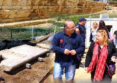 Αμφίπολη τάφος Καστά Μακεδονία Μέγας Αλέξανδρος ανασκαφές τύμβος αρχαία Ελλάδα amfipoli amphipoli peristeri